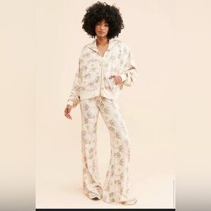 Nuuly x Selkie All Day Pillow Zip Up Jacket